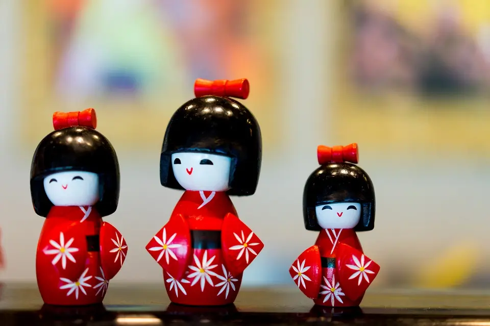 Cute in Japanese: Understanding Kawaii Culture in Japan (With Example  Phrases)